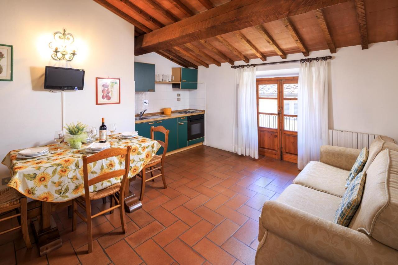 Agriturismo Fattoria Di Sommaia Каленцано Екстериор снимка