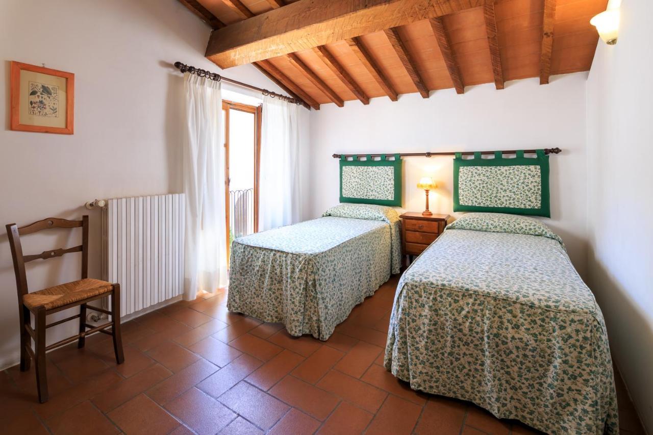 Agriturismo Fattoria Di Sommaia Каленцано Екстериор снимка