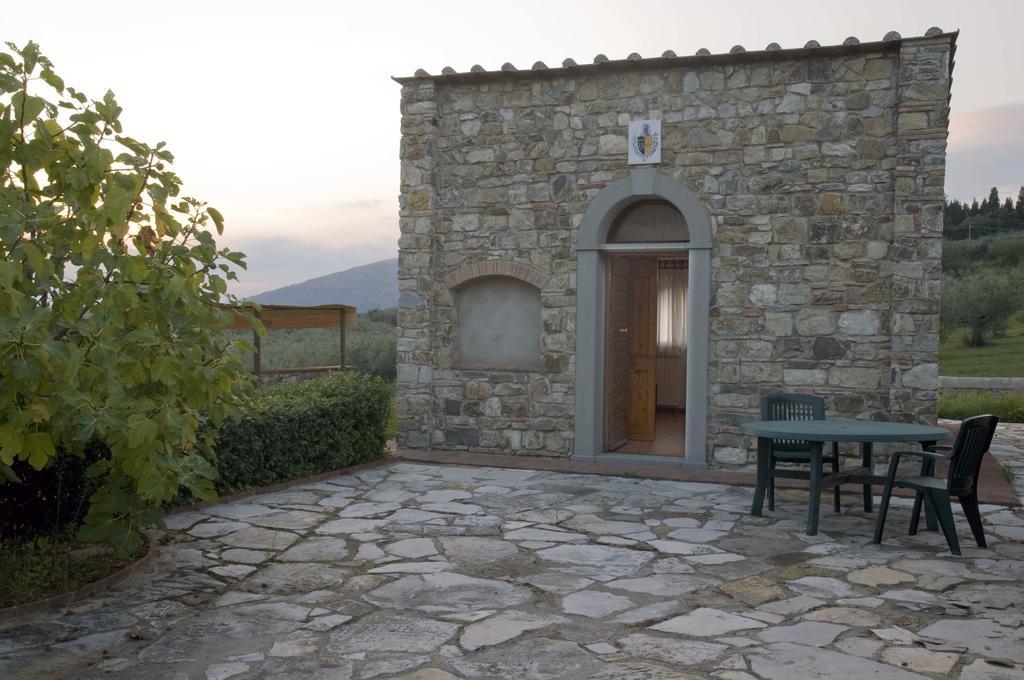 Agriturismo Fattoria Di Sommaia Каленцано Екстериор снимка