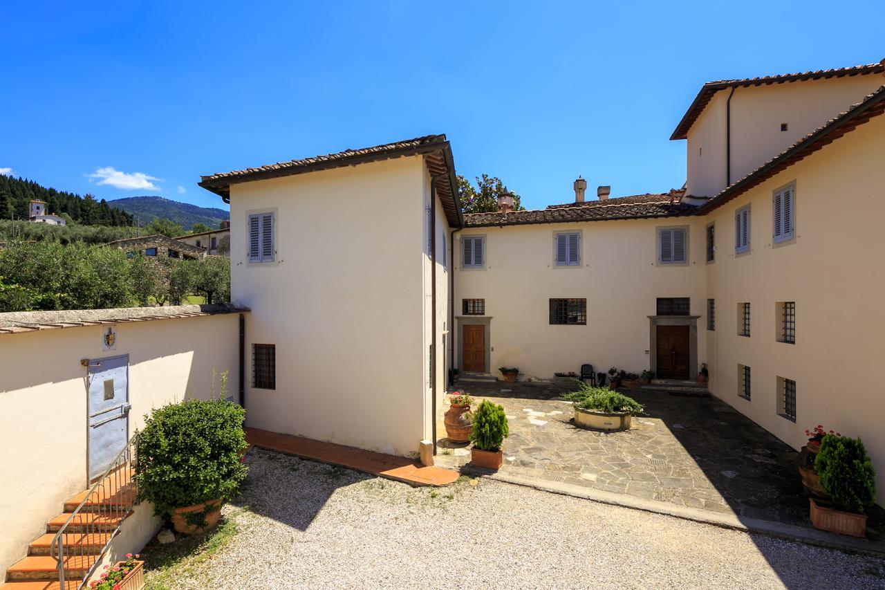Agriturismo Fattoria Di Sommaia Каленцано Екстериор снимка