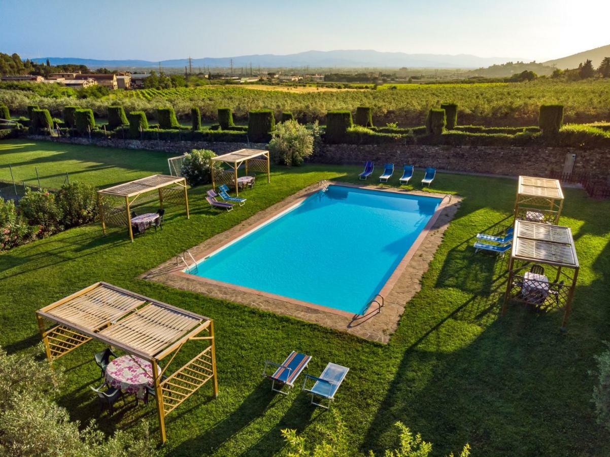 Agriturismo Fattoria Di Sommaia Каленцано Екстериор снимка