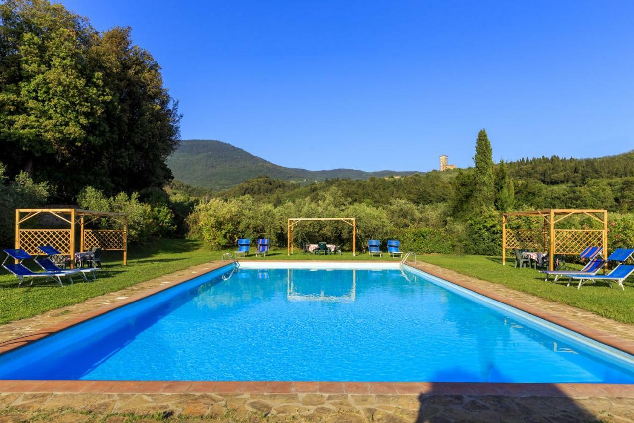 Agriturismo Fattoria Di Sommaia Каленцано Екстериор снимка