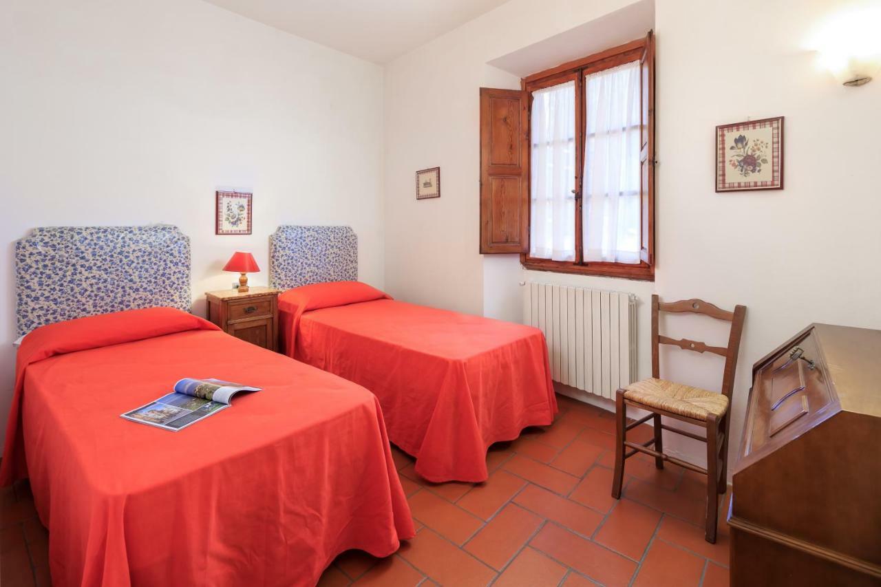 Agriturismo Fattoria Di Sommaia Каленцано Екстериор снимка